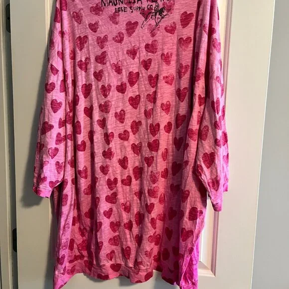 Magnolia Pearl Cotton Jersey Oversized Candy Heart Francis Hi/Lo Top 2448 - NWT - Picture 5 of 5